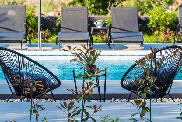 Outdoor pool, a heated pool