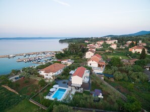 Exterior - Villa Rossa - Three Bedroom Villa with Pool & Jacuzzi (Pašman)
