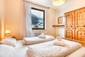 Apartment | 1 bedroom, desk, travel cot, free WiFi - Panorama FW Blümentin by A-Appartments (Tschagguns)