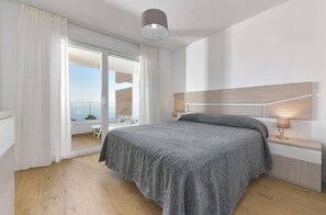 Luxury Apartment, 2 Bedrooms, Terrace, Sea View | 2 bedrooms, iron/ironing board, free WiFi, bed sheets - Olee Torrox Costa Holiday Rentals (Torrox)