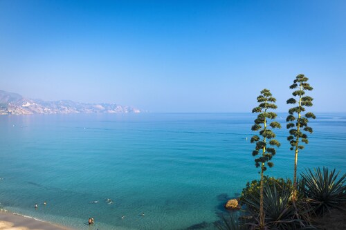 Olee Torrox Costa Holiday Rentals