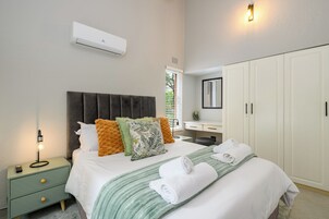 Classic Villa | 3 bedrooms, in-room safe, iron/ironing board, bed sheets