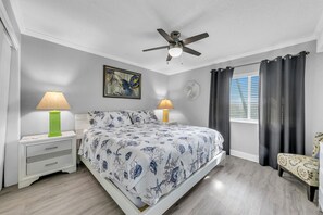 2 habitaciones, tabla de planchar con plancha y wifi gratis 