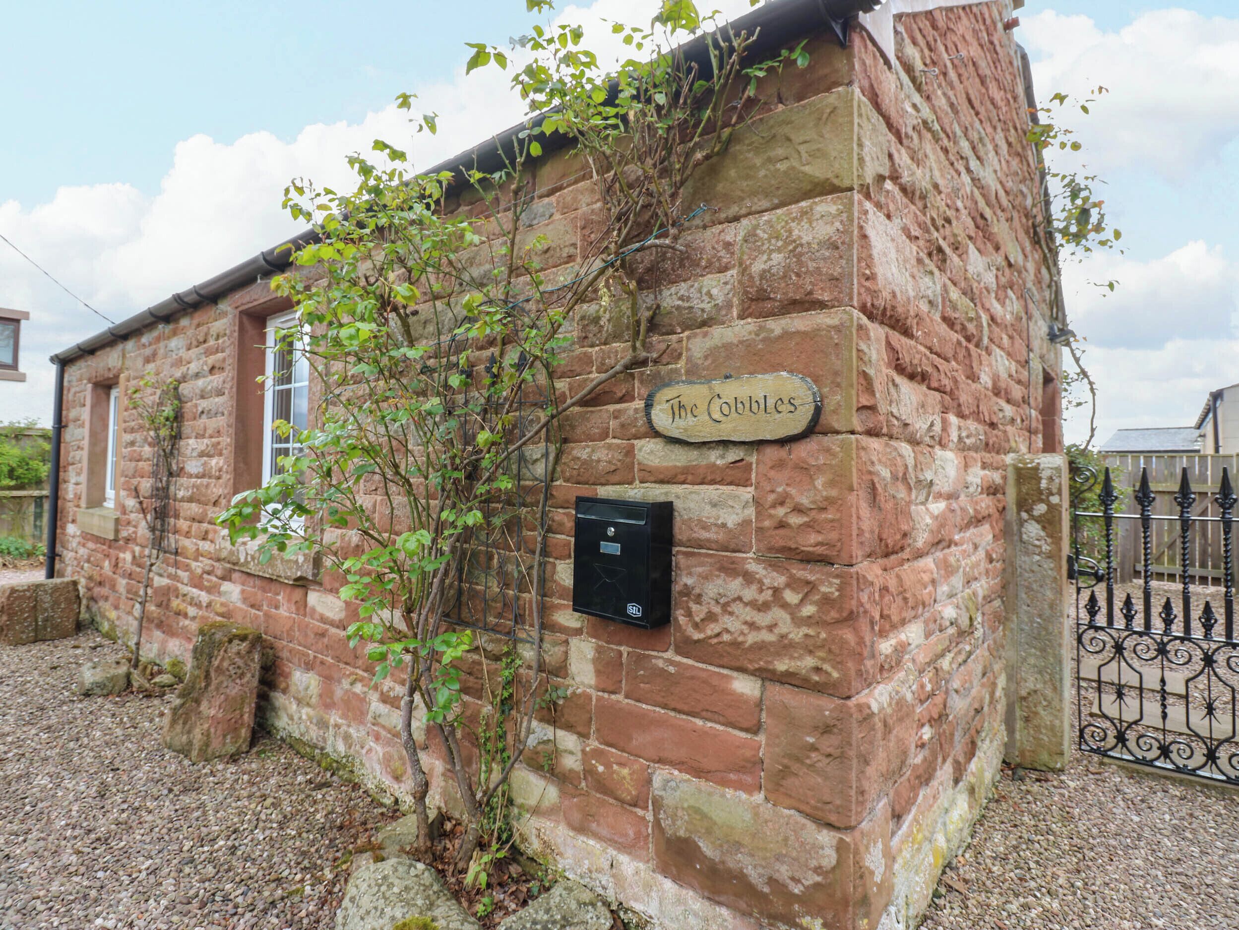 Cottage | Exterior detail