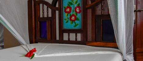 8 bedrooms, WiFi