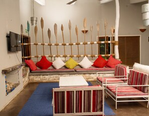 Lobby sitting area - Sunbird Chintheche Inn (Chintheche)