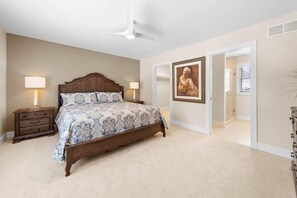 3 bedrooms, iron/ironing board, WiFi (free), bed sheets