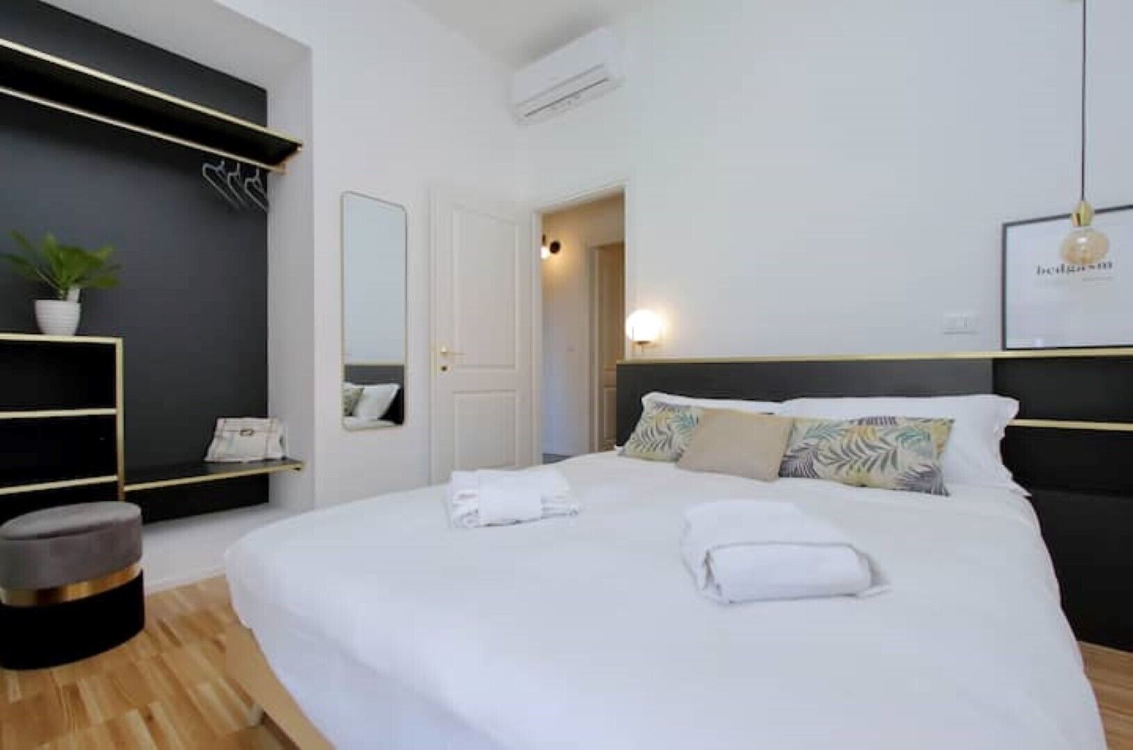 3 chambres, fer et planche à repasser, Wi-Fi gratuit, draps fournis