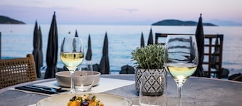 Skiathos Theros Philian Collection
