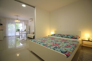 1 Schlafzimmer, kostenloses WLAN, BettwÀsche