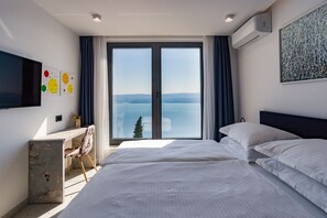 4 Schlafzimmer, Zimmersafe, Bügeleisen/Bügelbrett, Reisekinderbett