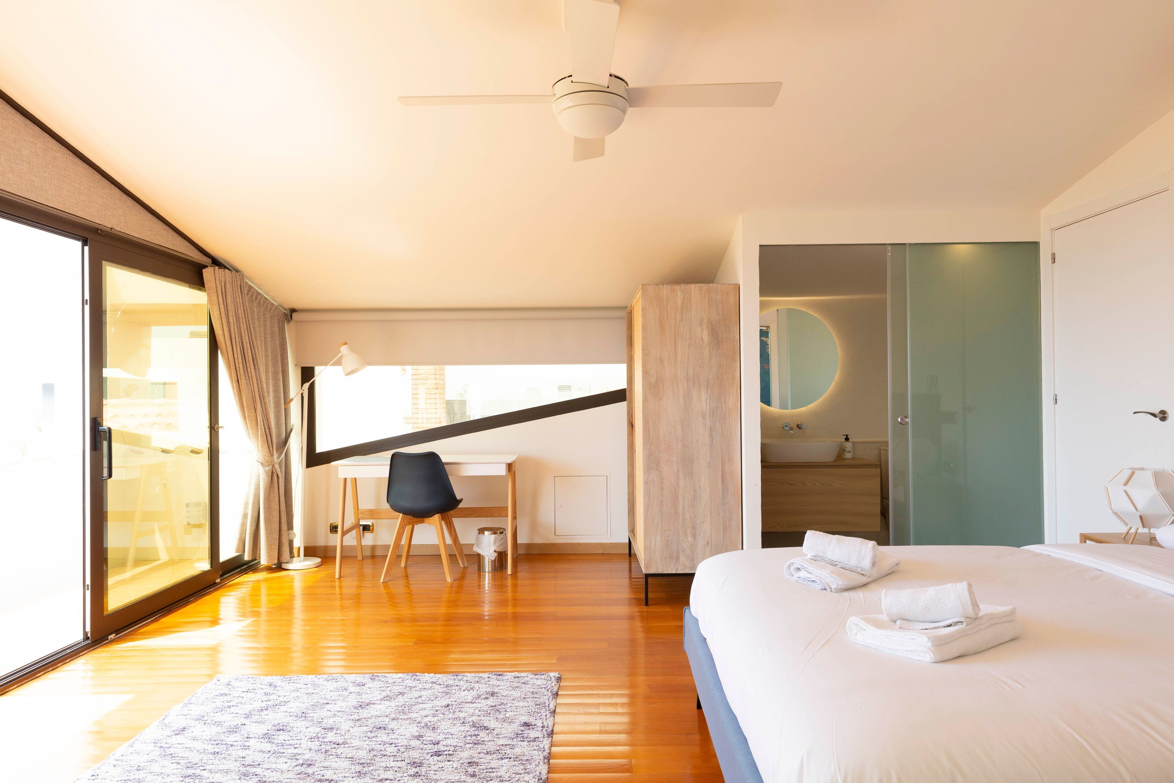 Vila | 7 kamar tidur, meja kerja, ruang kerja ramah laptop, dan Wi-Fi gratis