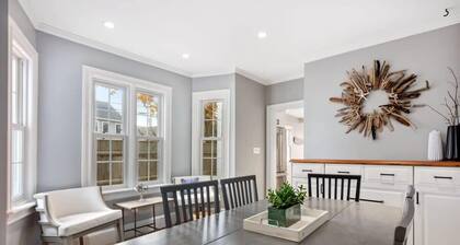 Downtown Newburyport Townhouse | Patio & Parking