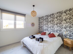 3 sovrum, strykjärn/strykbräda, gratis wi-fi och sängkläder