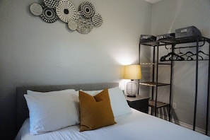 1 bedroom, iron/ironing board, travel cot, WiFi