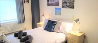 聖海倫斯現代舒適兩臥室公寓