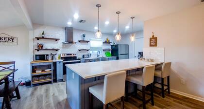 Brandon Peaceful Home w/newly renovated kitchen