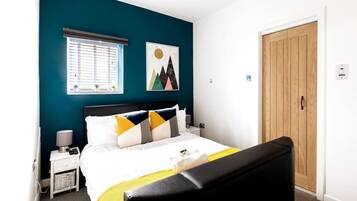 1 Schlafzimmer, Schreibtisch, Bügeleisen/Bügelbrett, kostenloses WLAN