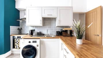 Fridge, microwave, oven, toaster