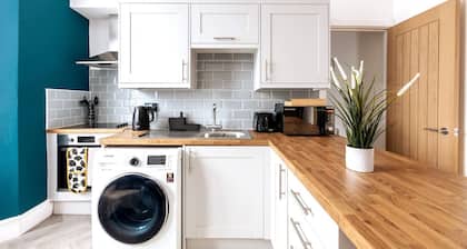 Zebulun Suite by Koya Homes