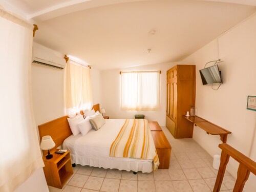 King Studio with Sofa Bed