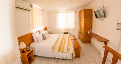 King Studio with Sofa Bed