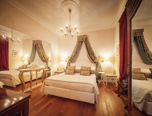 Habitación junior doble | Sábanas italianas Frette y ropa de cama de alta calidad