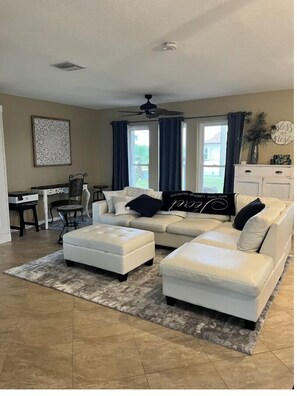 Smart TV - 3 Bedroom Canal Access Heated Pool (Punta Gorda)