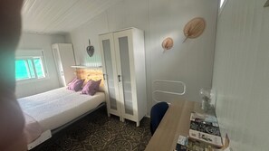1 chambre, accès au Wi-Fi (inclus)