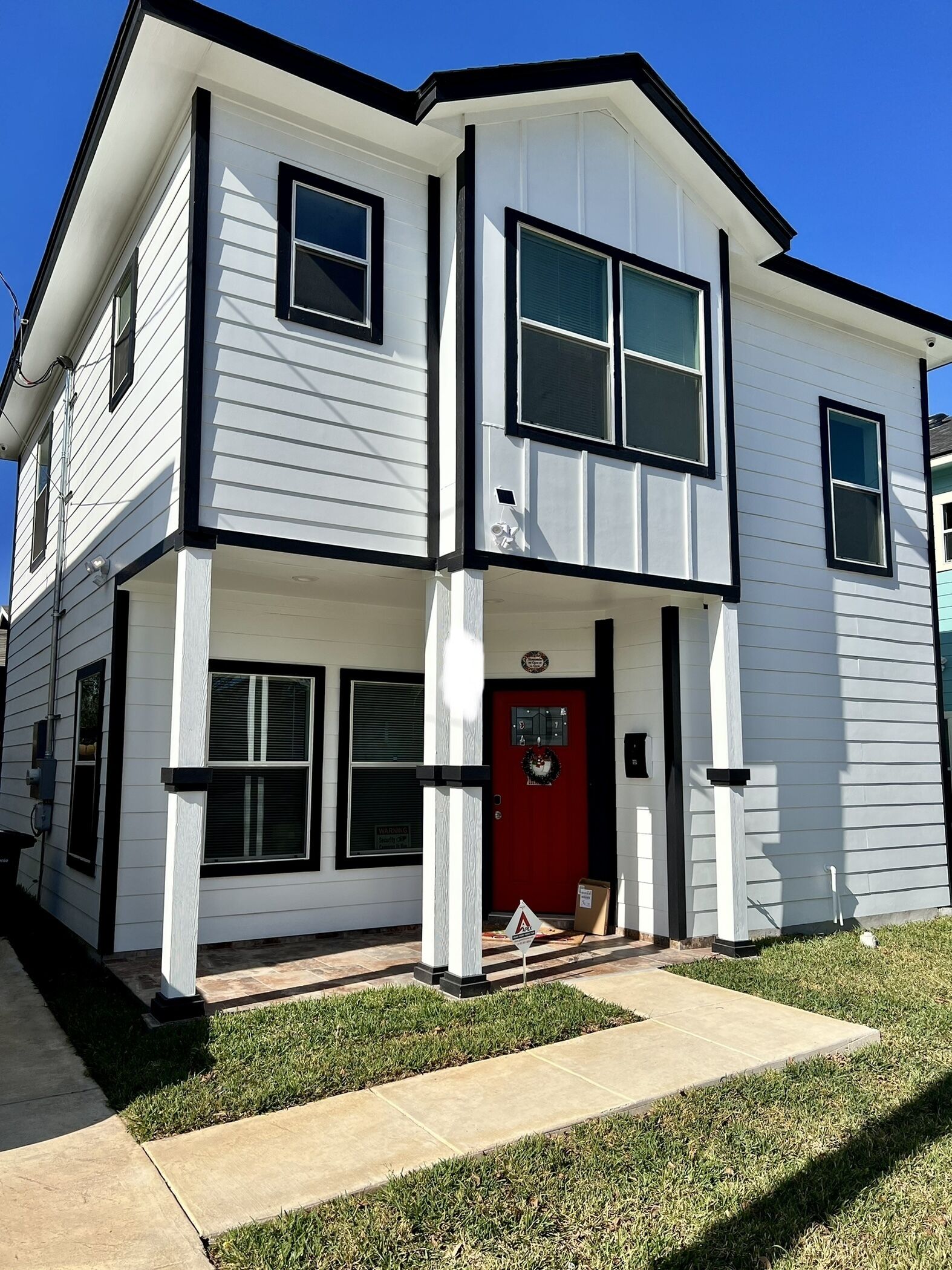 Pura Vida Home 🏡 1.2 miles from AT&T center and less then 3 miles from Downtown!