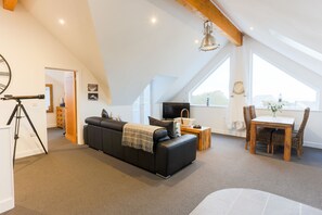 Appartement (Lighthouse ADULTS ONLY 2nd Floor) | Aire de séjour