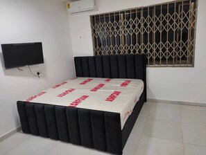 1 Schlafzimmer, Bügeleisen/Bügelbrett, kostenloses WLAN, Bettwäsche