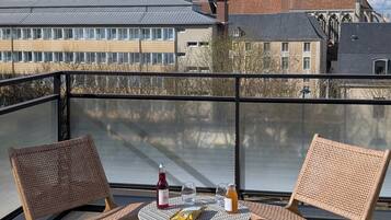 Studio, terras | Terras