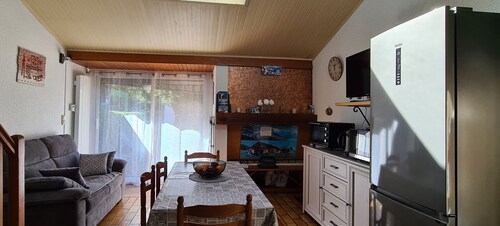 Chalet Moulaprat 6 pers 57m2 avec jardinet Aste-Béon near Laruns and Gourette