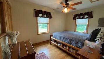 2 bedrooms, bed sheets
