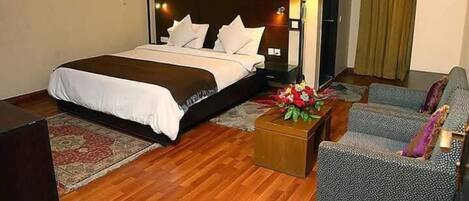 Phòng đôi Deluxe | Bàn ủi/dụng cụ ủi quần áo, truy cập Internet không dây miễn phí