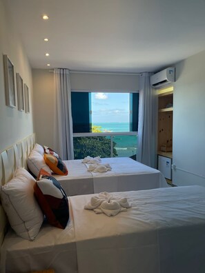 Family Quadruple Room, 1 Bedroom, Ocean View | Minibar, individually decorated, free WiFi, bed sheets - Pousada Tropical Maragogi (Maragogi)