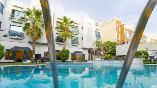Exterior - Majestic Hotel (Manama)