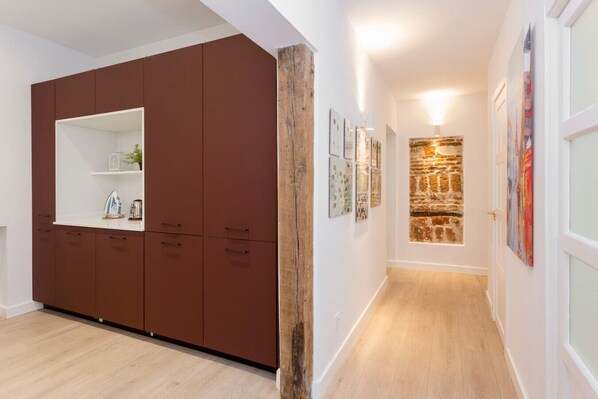 Interior - down town SOL, by MONARO***** (Madrid)