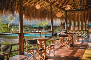 Poolside bar - Senda Watapuy (Santa Marta)