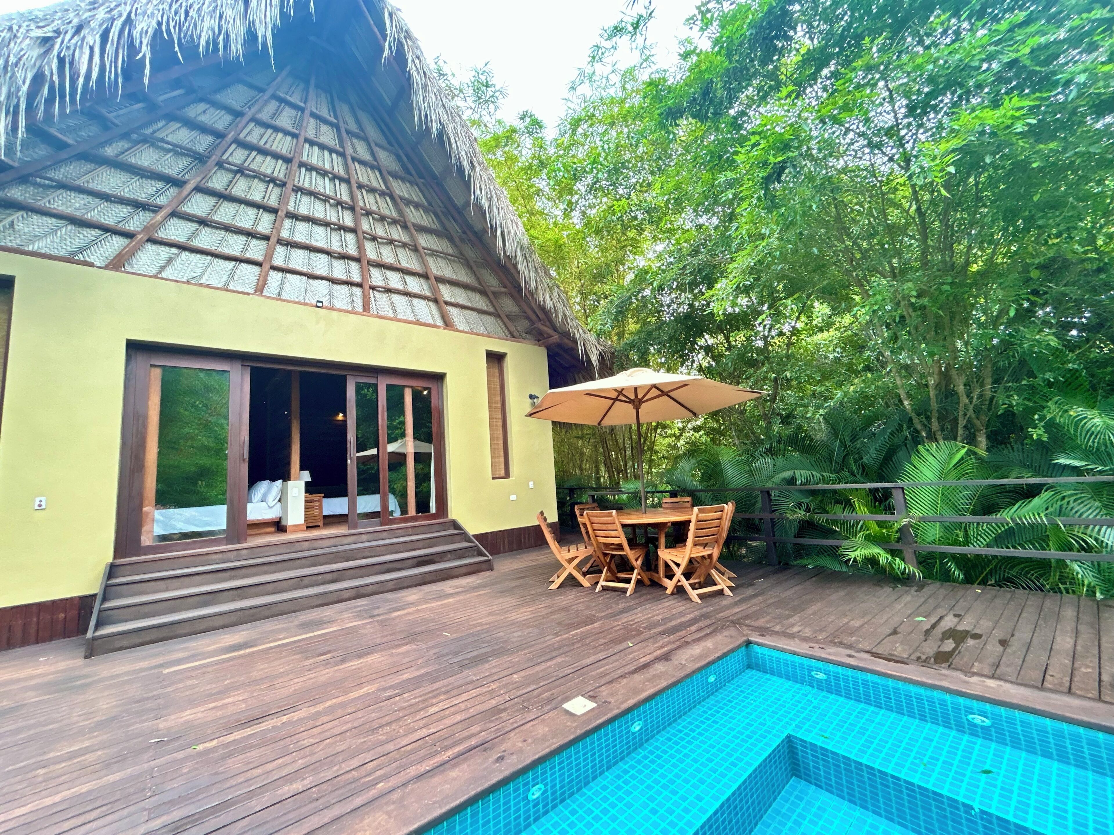 Family Cabin | Minibar, in-room safe, free WiFi, bed sheets