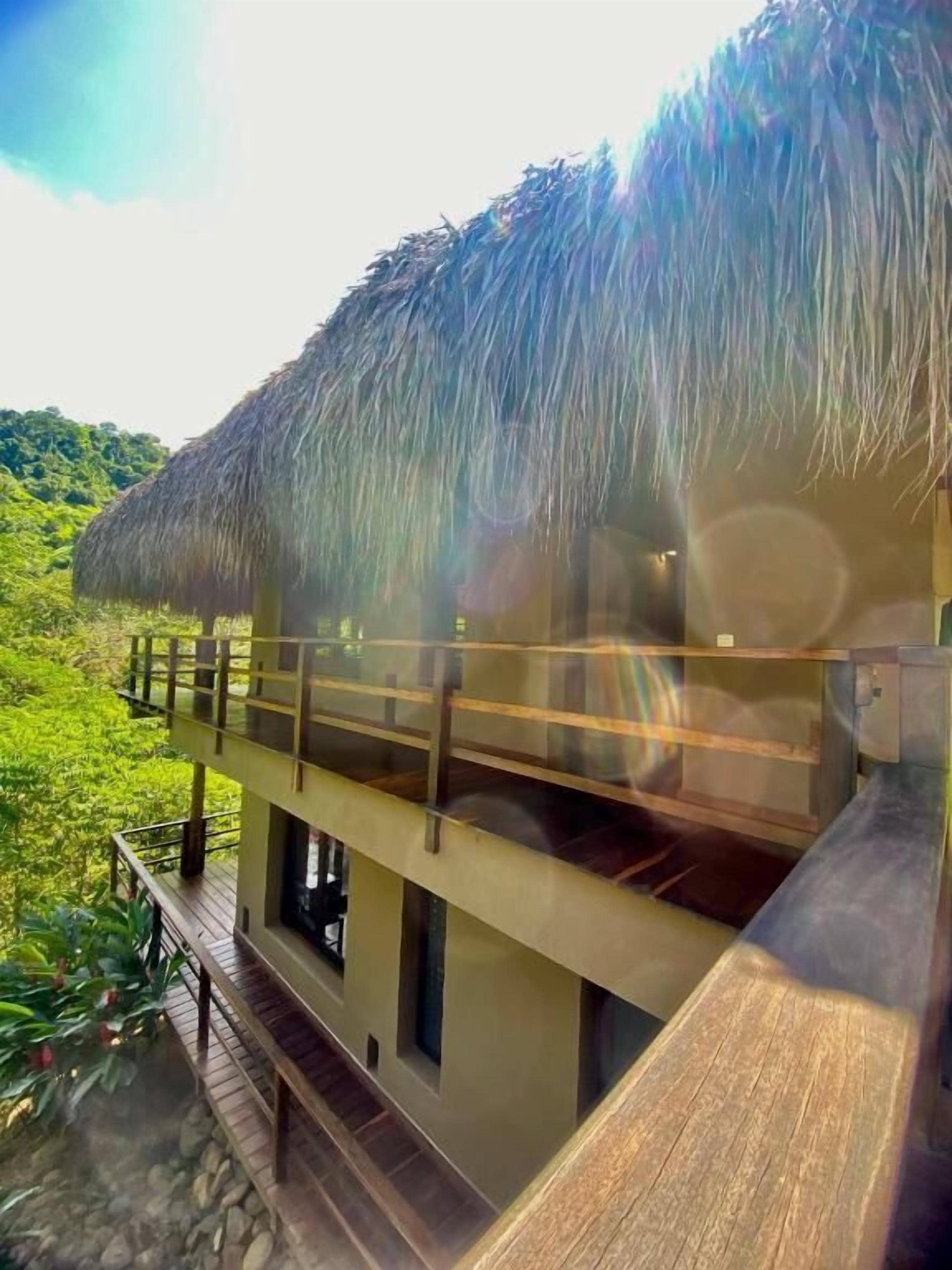 Deluxe Room | In-room safe, free WiFi, bed sheets