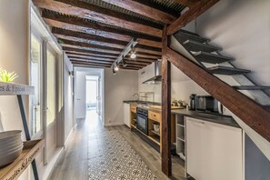 Nicht klassifiziertes Bild, 4 von 66, Schaltfläche