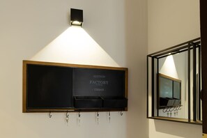 Interior - PLAZA MAYOR groups by MONARO***** (Madrid)