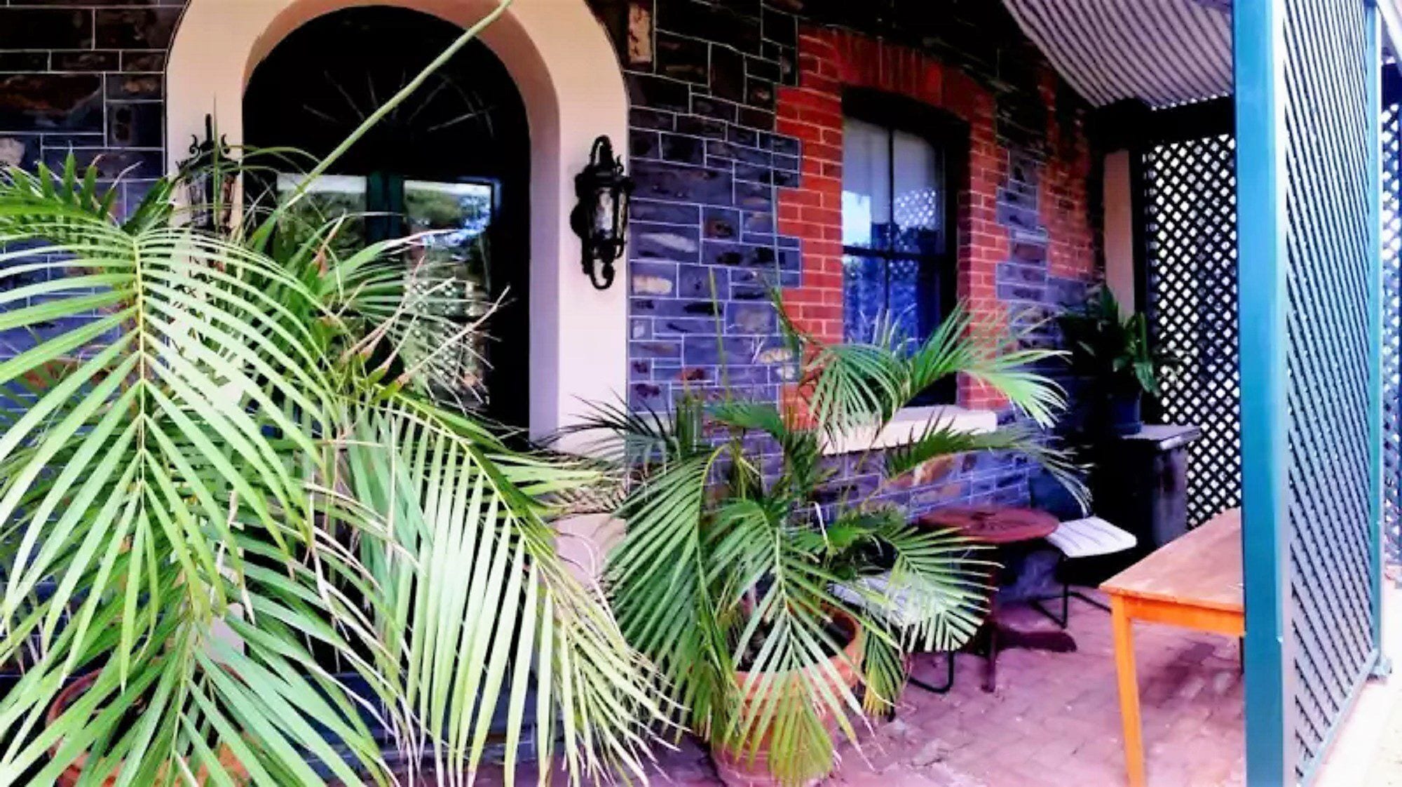 15-Minutes to the City | Secured Parking | Self-Contained Apartment