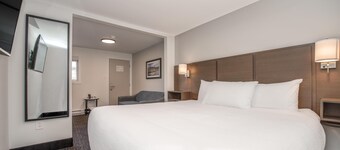 Coast Penticton Hotel