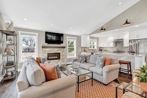 TV, fireplace, offices