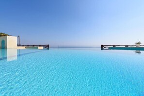 Outdoor pool, a heated pool - SUITE PRINCIPESSINA by AMALFIVACATION.IT - Pool, Sea Access, Sea View, Terrace (RAVELLO)