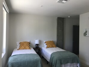 2 chambres, Wi-Fi gratuit, draps fournis
