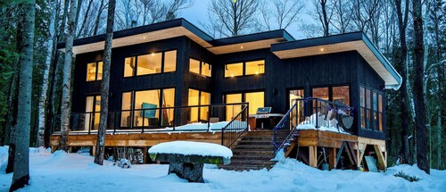 A four season Muskoka waterfront paradise